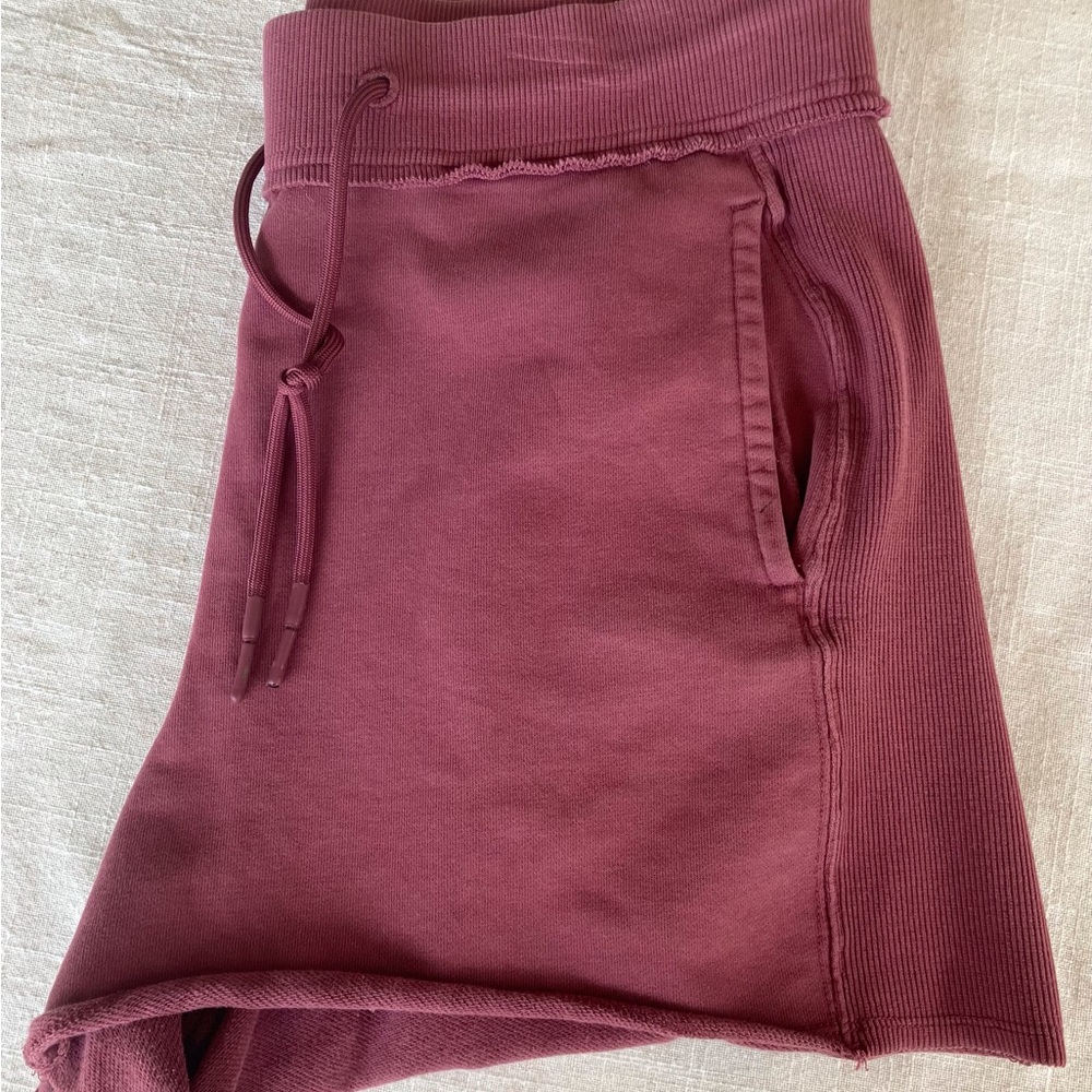 Women's Casual Burgundy Shorts - Picture 6 of 6